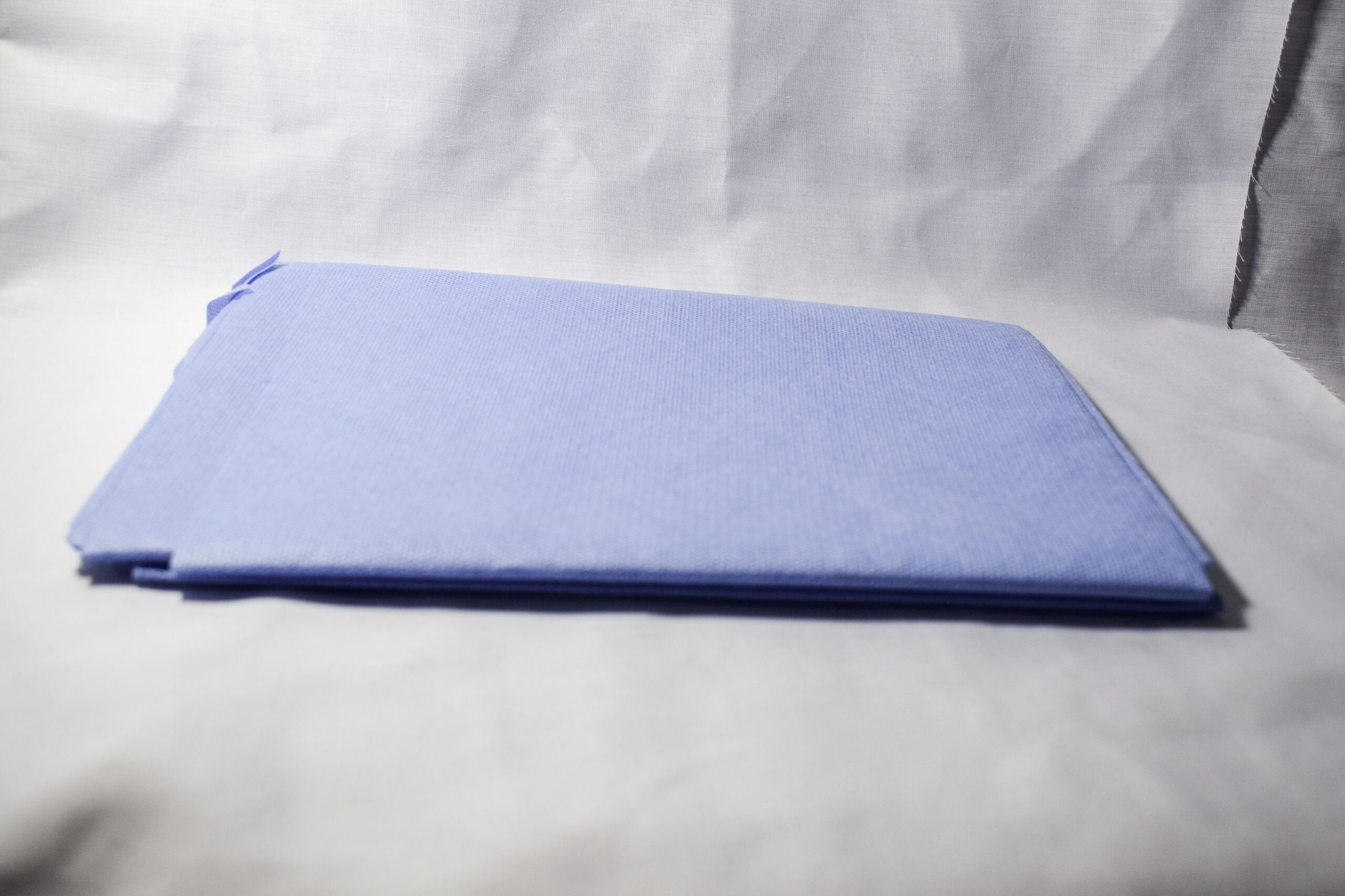CHAMP DE TABLE 100X120 CM_materiel_medical_visions_pharma_ci_abidjan-3
